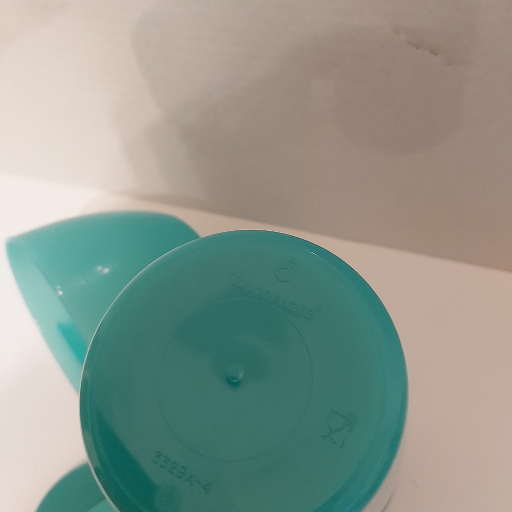 2 article tupperware - Picture 9 of 12
